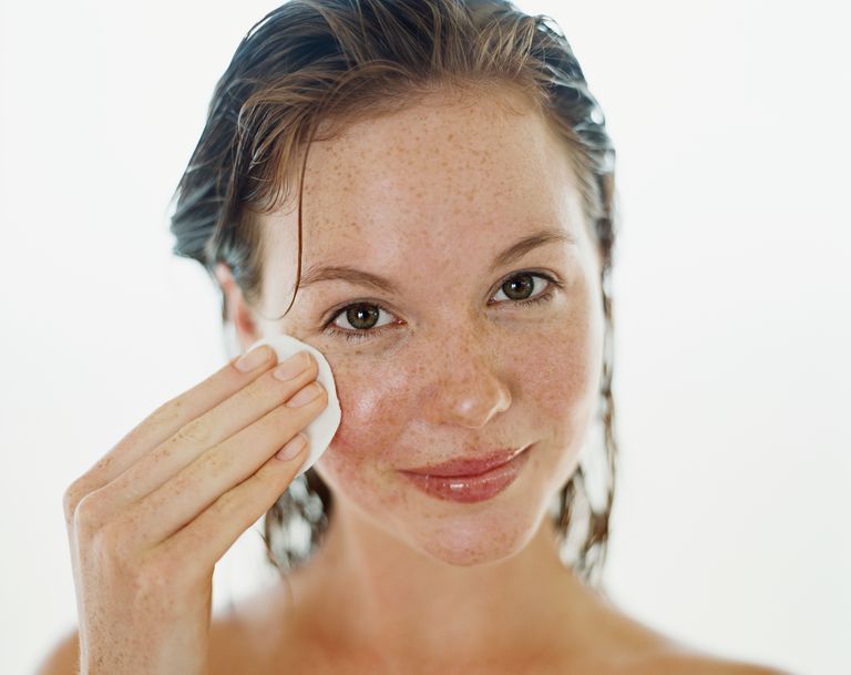 बनाए रखने के अपने लगातार त्वचा moisturized